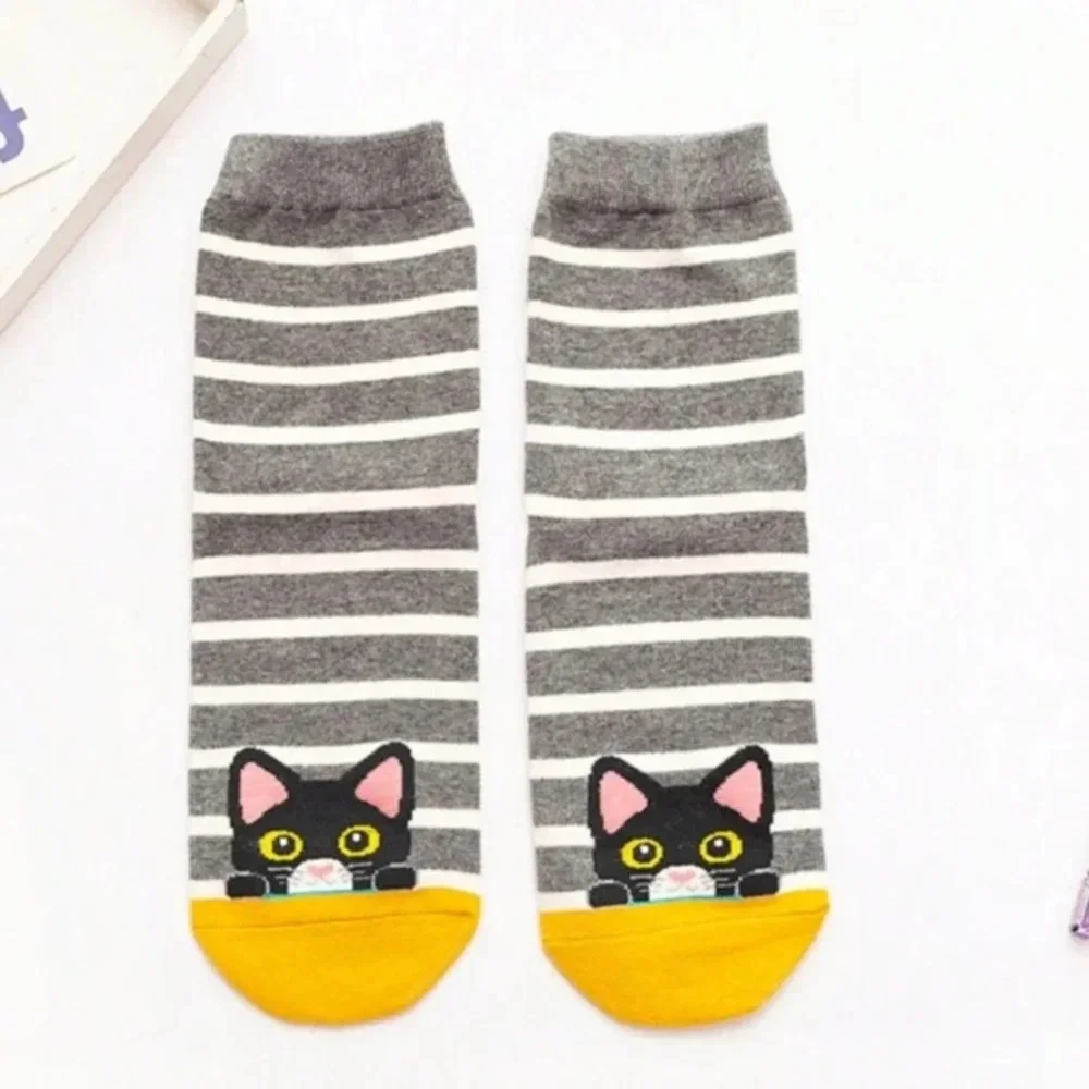 5 pair multicolored cute kitten crew socks activewear comfortable peekaboo cats